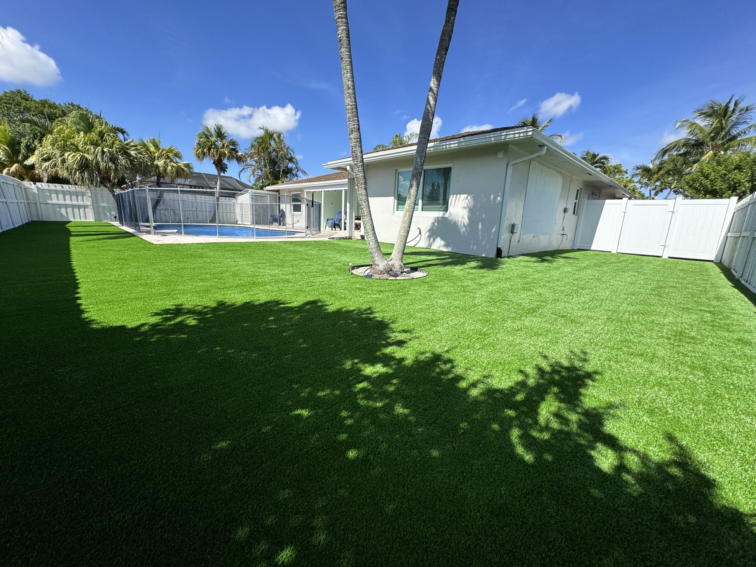 boynton-beach-synthetic-grass-cleaning